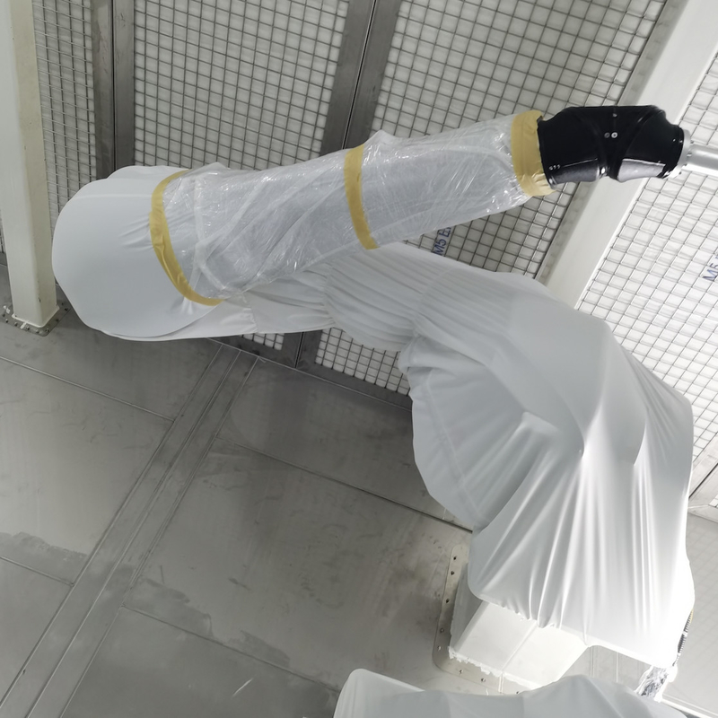 Roupa da proteção da tampa do robô de ABB à prova de fogo na oficina da pintura da fábrica de automóvel