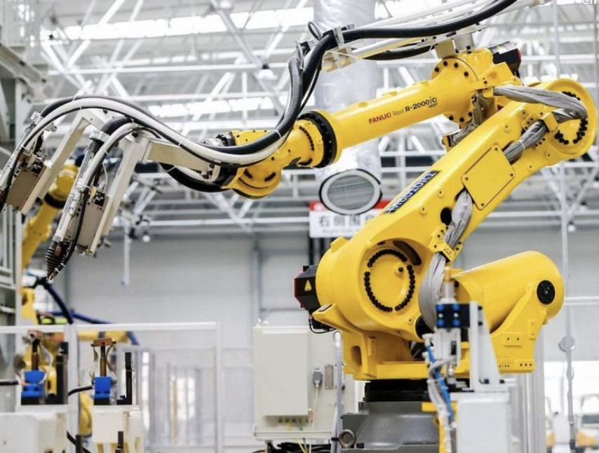 Braço do robô do graduado de Fanuc 165F industrial com o período de braço Super-longo da carga útil 165kg de 2655mm