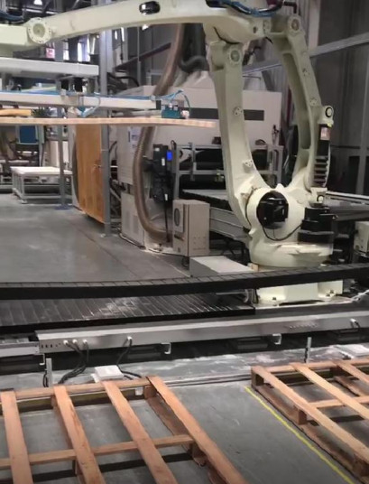 Guia linear do robô com motor a servo de corrente alternada - instalado em 2 unidades para aplicações industriais