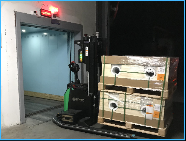 Bateria de ferro alumínio fosfato AGV 2 horas de carregamento Veículo guiado automatizado 24 horas de resistência