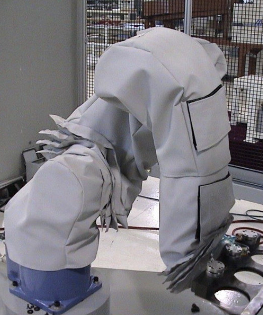 Coberturas de proteção de robôs industriais Impermeável à poeira armadura para ABB FANUC KUKA YASKAWA UR Velcro de fecho